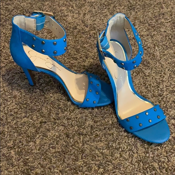 Jessica Simpson - Picture 2 of 3